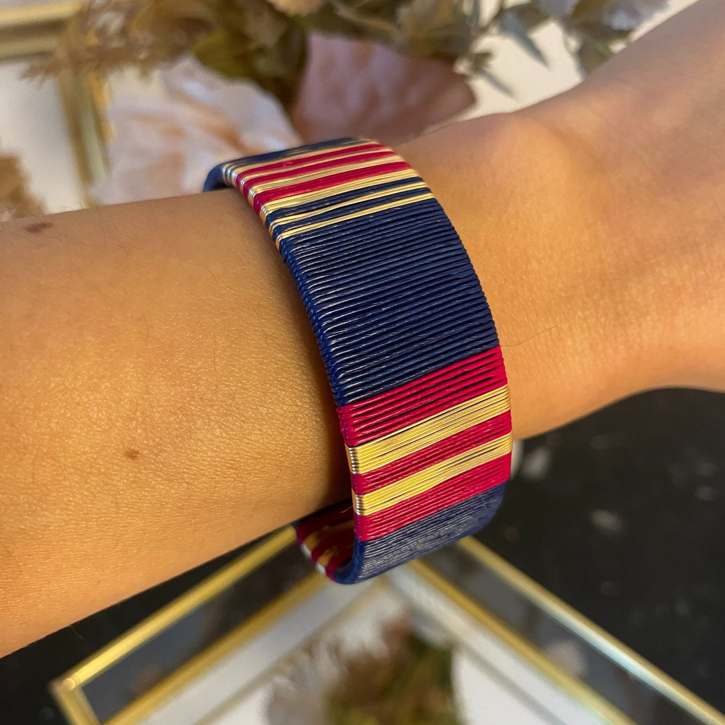 Manchette Artisanal Blue - Pink Fluo