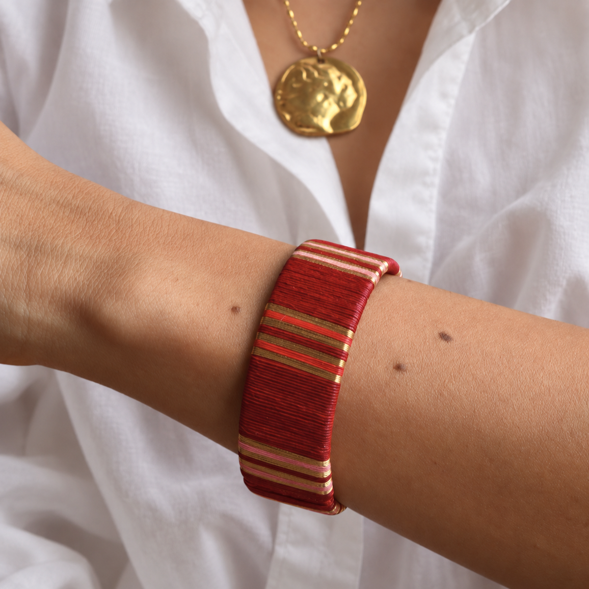 Manchette Artisanal Rouge