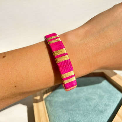 Bracelet fuchsia vif tissé éthique Solnaré